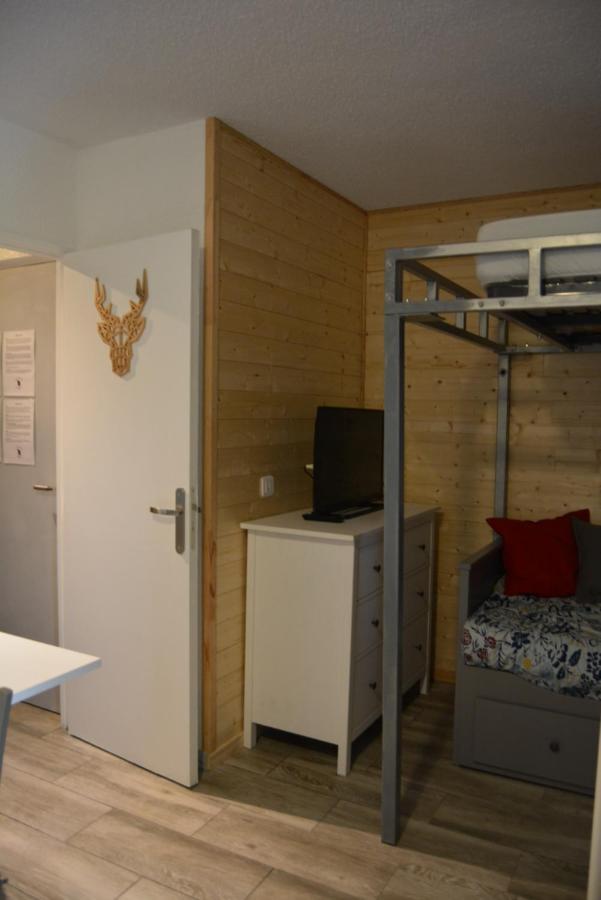 Studio Marmotte Font-Romeu 4 Personnes Avec Balcon Residence Val Soleil Entierement Renove En Juin 2021 Place De Parking & Wifi Gratuit , Draps & Serviettes De Toilettes Non Inclus, Sabanas Y Toallas No Incluidos Font-Romeu-Odeillo-Via Exterior foto